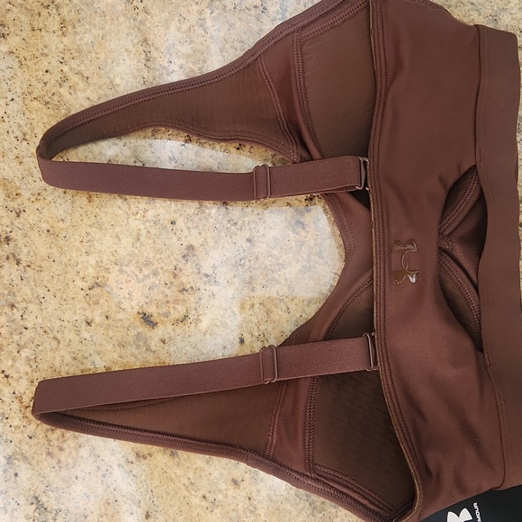 Under Armour Brown Convertible Sports Bra.  New With Tags!! - Picture 11 of 15